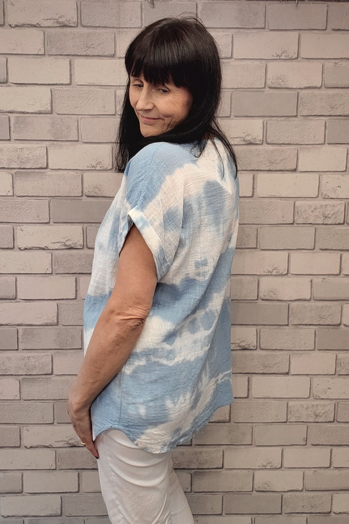 Tye Dye Top With Necklace