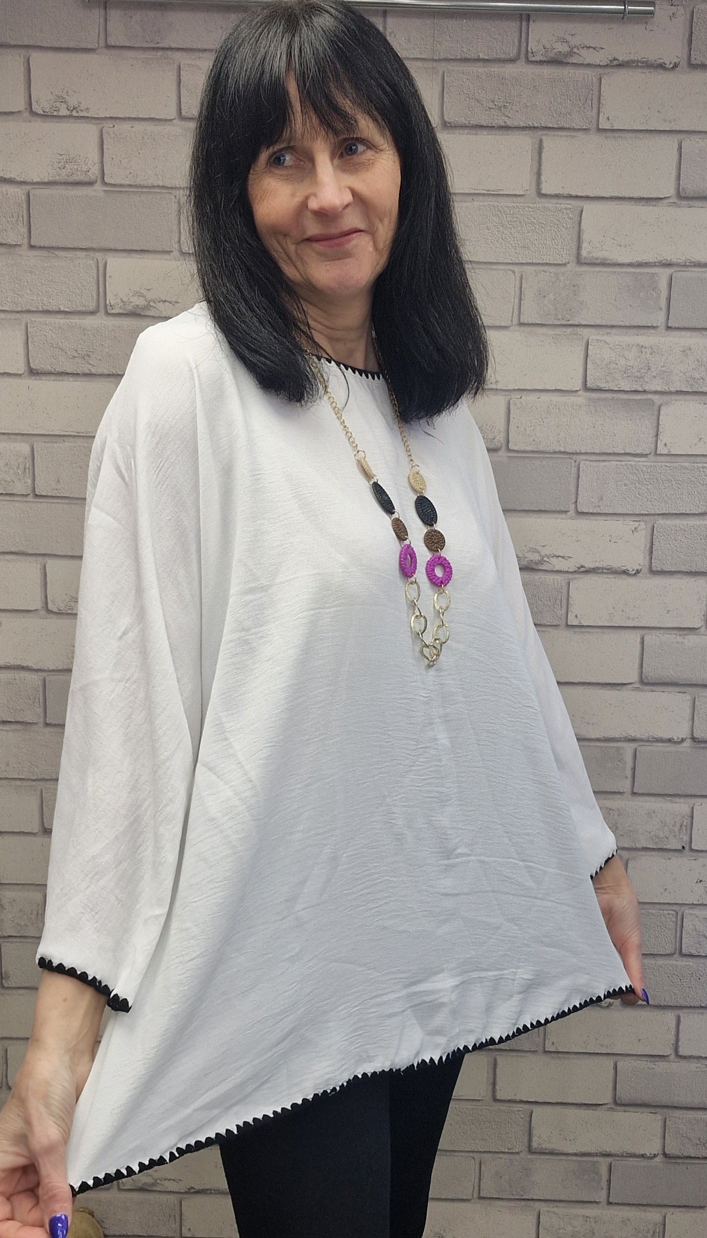 Ava Bell Sleeve Top With Necklace - Couture Boutique