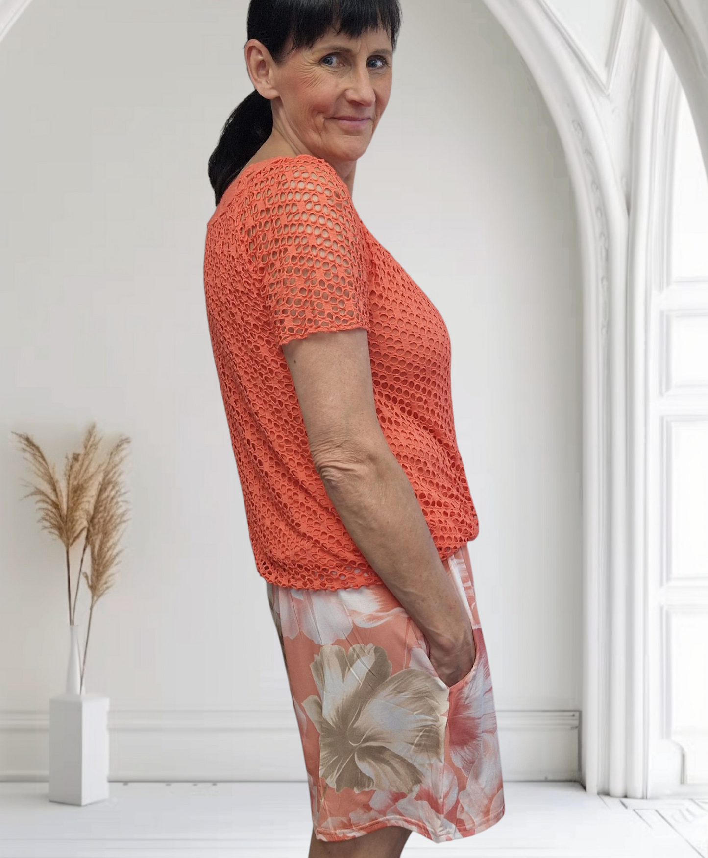 Floral Print Stretchy Shorts With Pockets