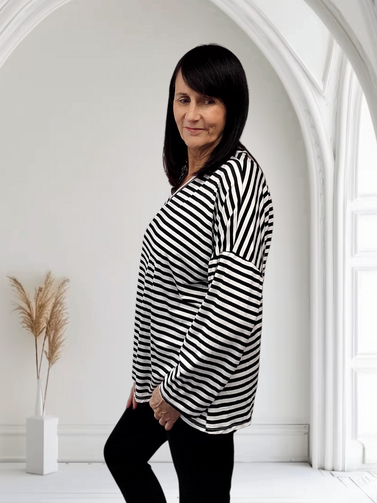 Indigo Classic Women’s Stripe Top – Casual Chic Everyday Wear