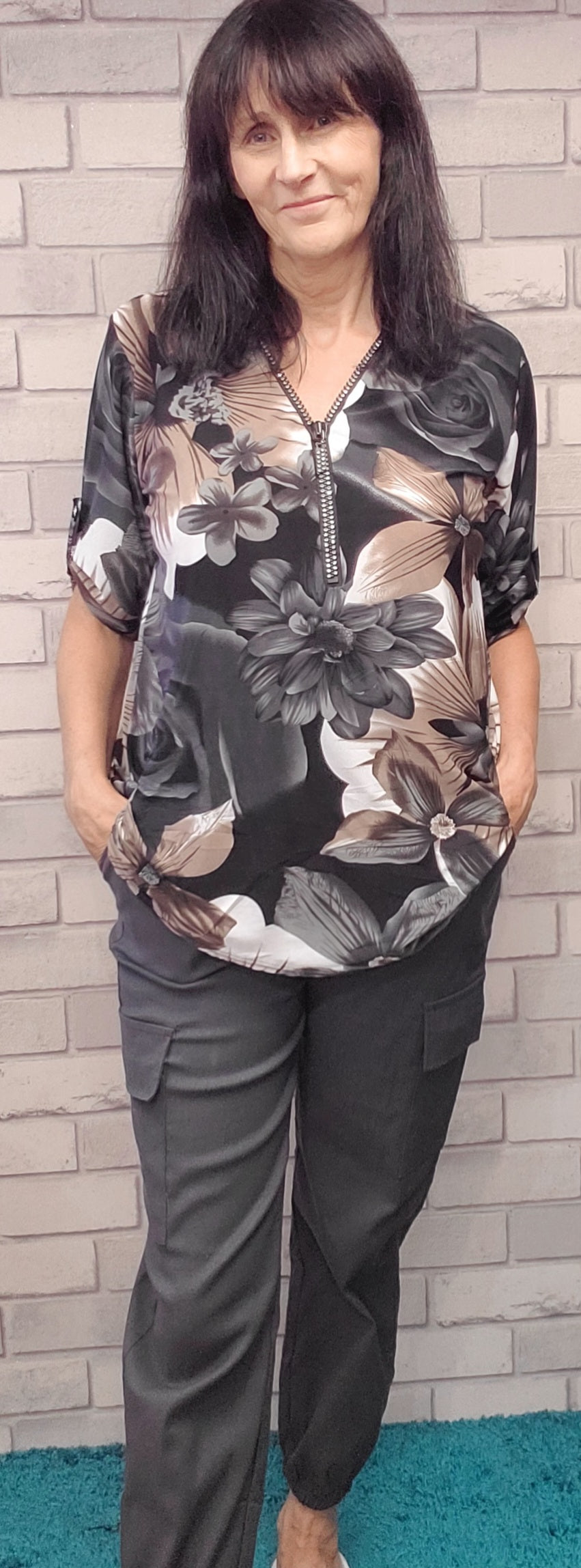 Caz Short Sleeve Zip Top
