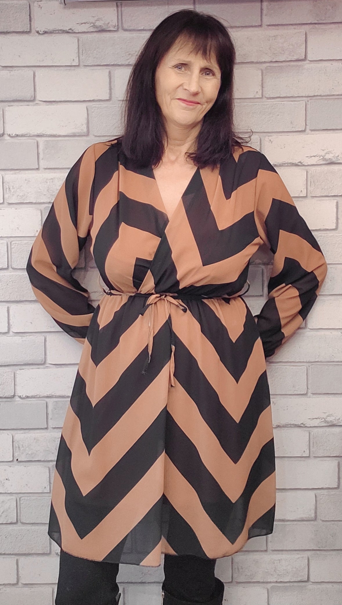 Cassey  Long Sleeve Midi Dress