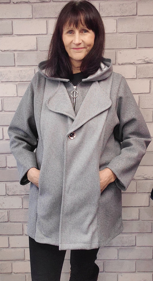 Tammy Lightweight Hooded Jacket