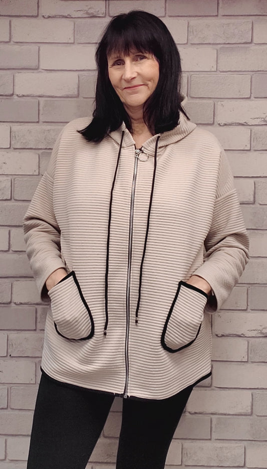 Carmen Lightweight  Jacket