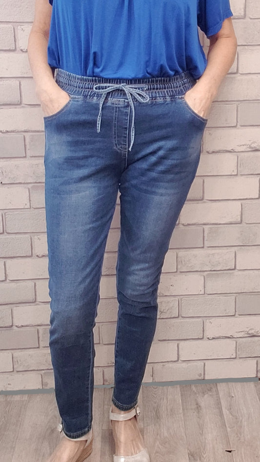 Jena Straight Leg Jeans