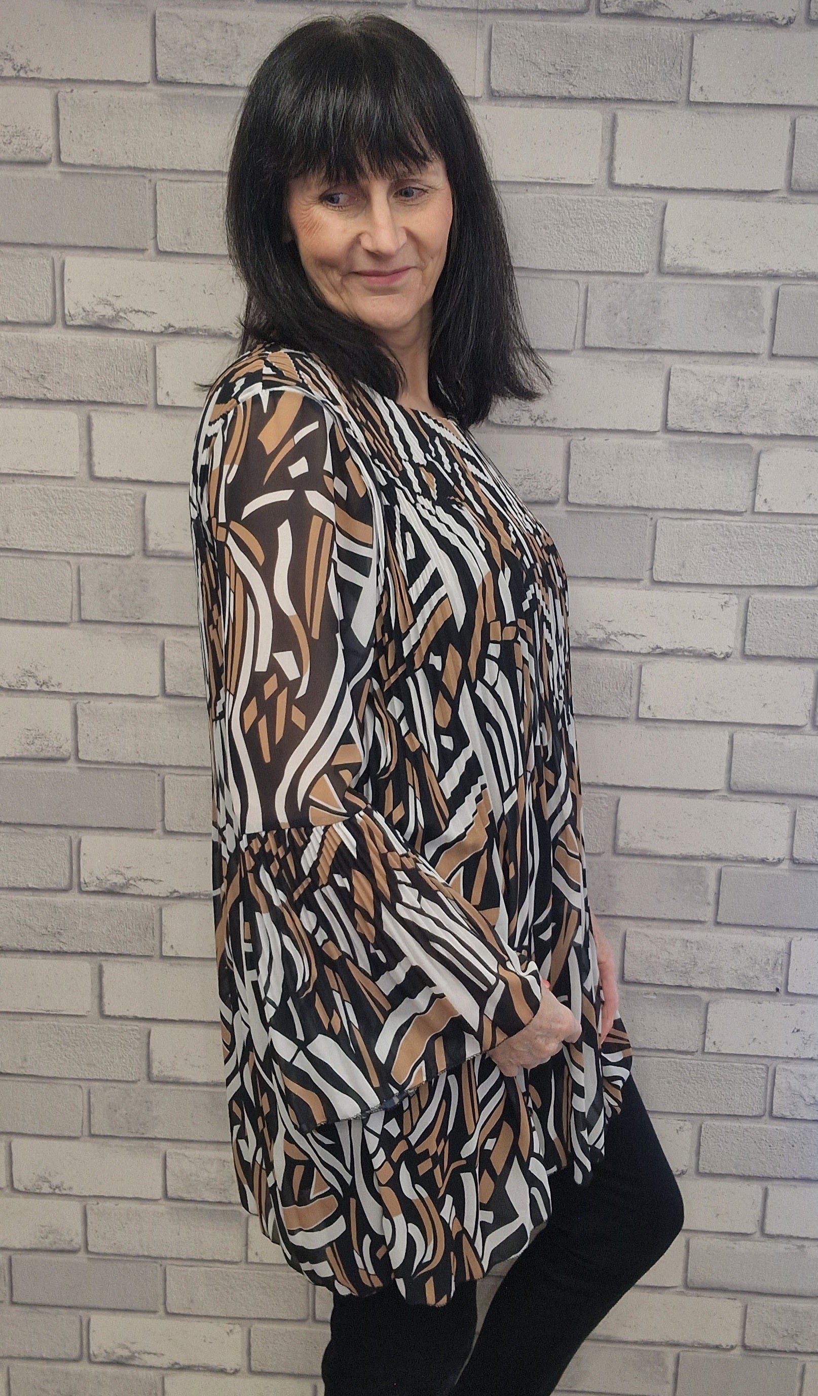 Tia Bell Sleeve Pleated Dress - Couture Boutique