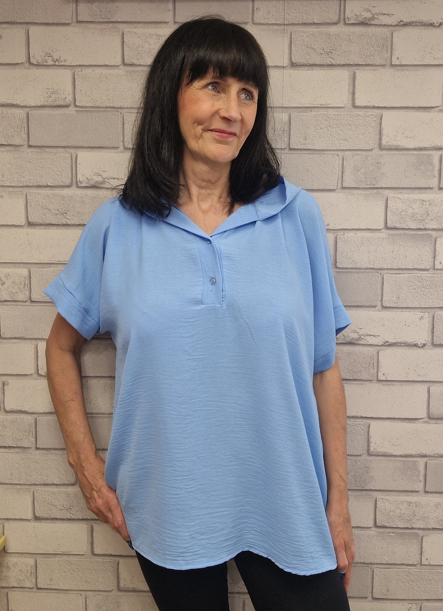 Keria Short Sleeve Hooded Blouse Top