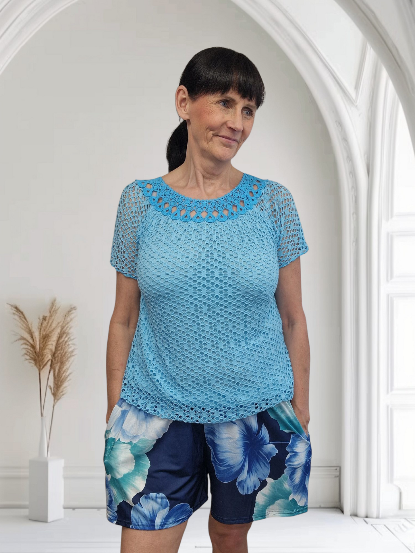 Floral Print Stretchy Shorts With Pockets