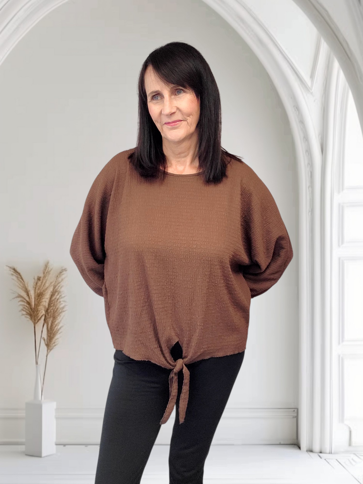 Izzy Batwing Knot Top, Onesize  12-18 - Couture Boutique