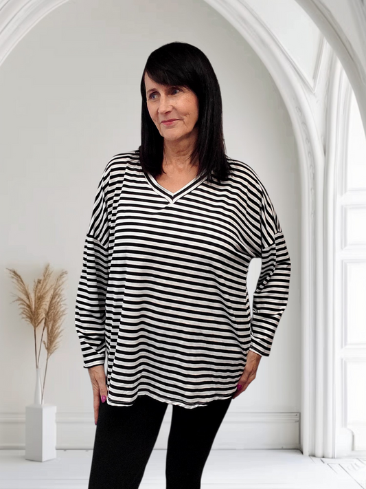 Indigo Classic Women’s Stripe Top – Casual Chic Everyday Wear