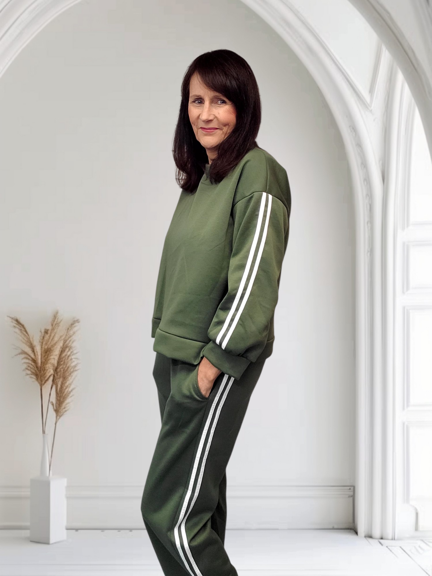 Kali All-Day Comfort Tracksuit – Lounge, Run, Repeat