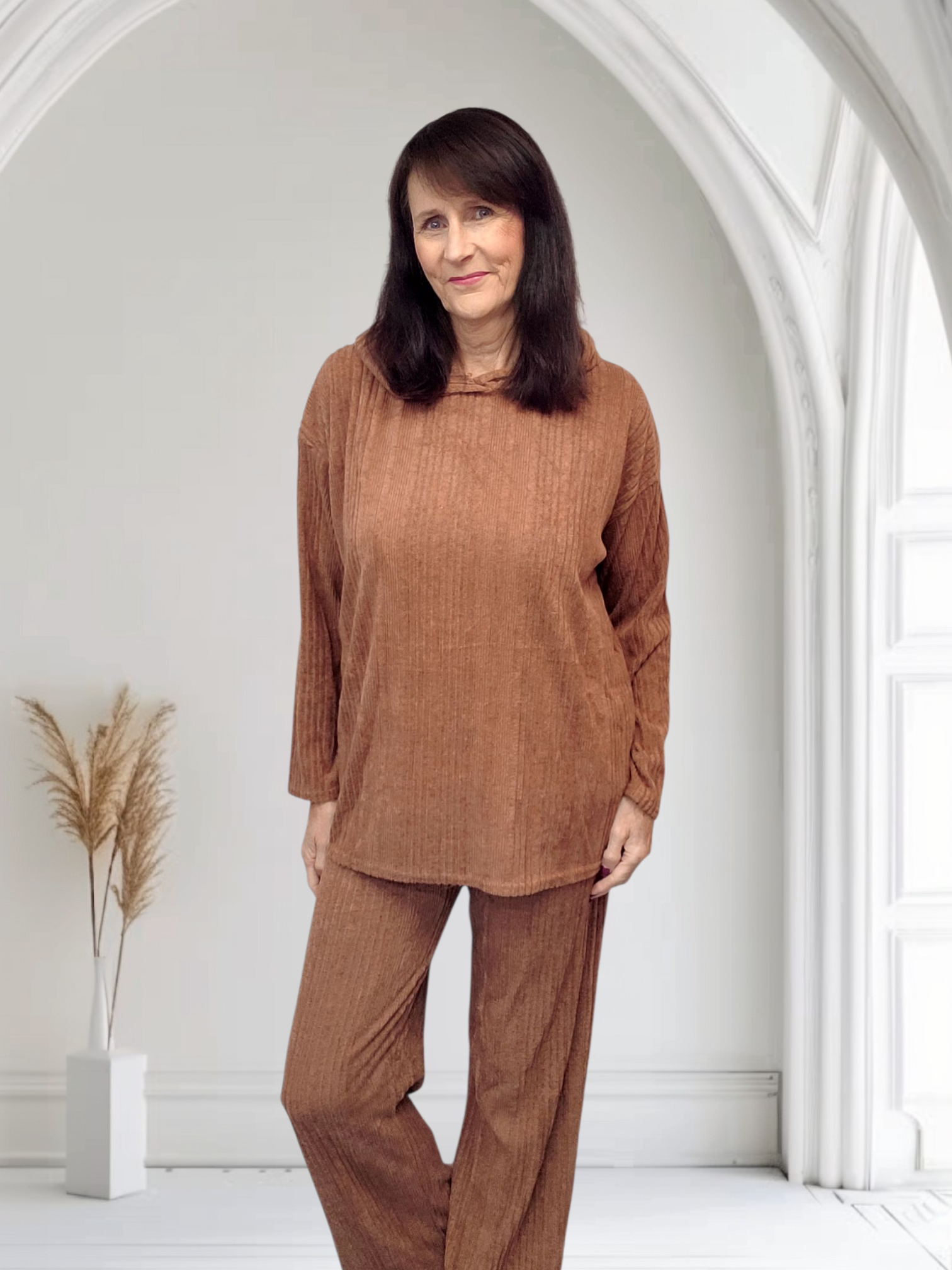 Katie Lovely Comfy Loungewear Set – Soft, Stylish & Relaxed Fit, Onesize  12-18 - Couture Boutique