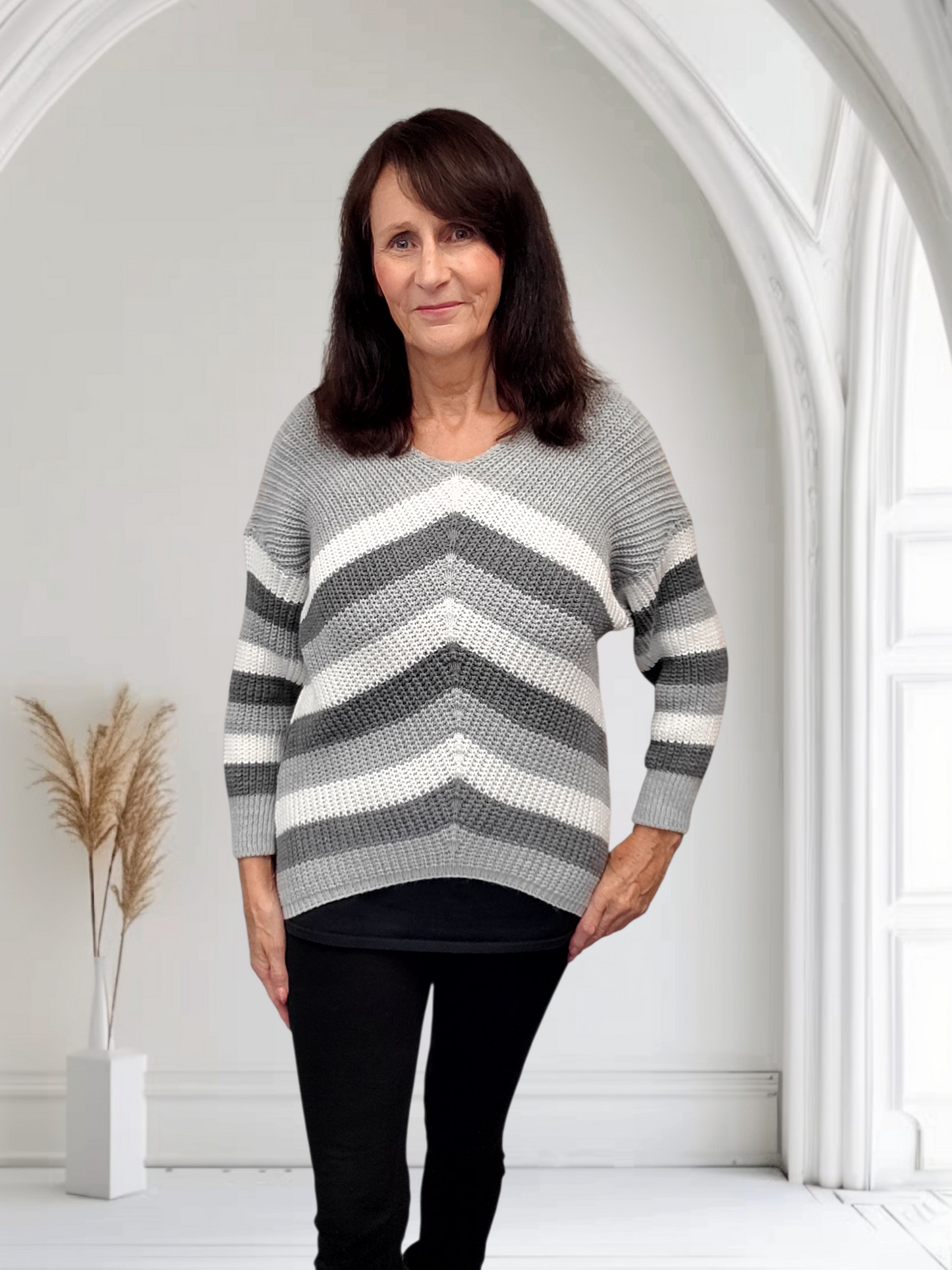 Beth Winter Women’s Jumper – Warm Knit Pullover, Onesize  12-16 - Couture Boutique