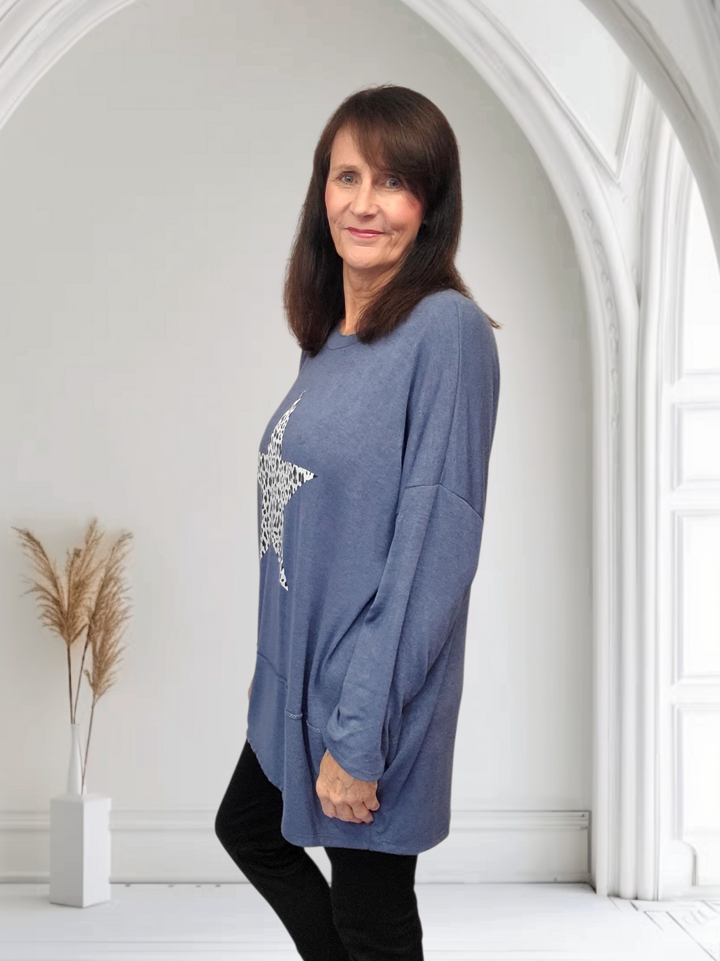 Idas Fine Knit Sweater with Leopard Print Star