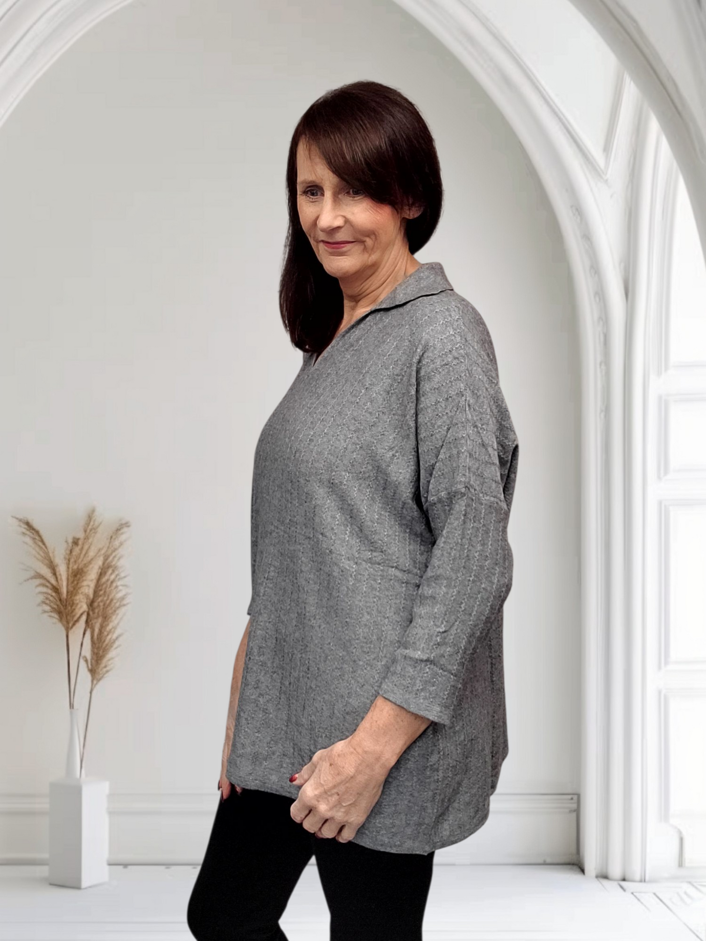 Freya Curvy Fit Collared Top – Stylish Plus Size Women’s Blouse, Onesize  14-22 - Couture Boutique