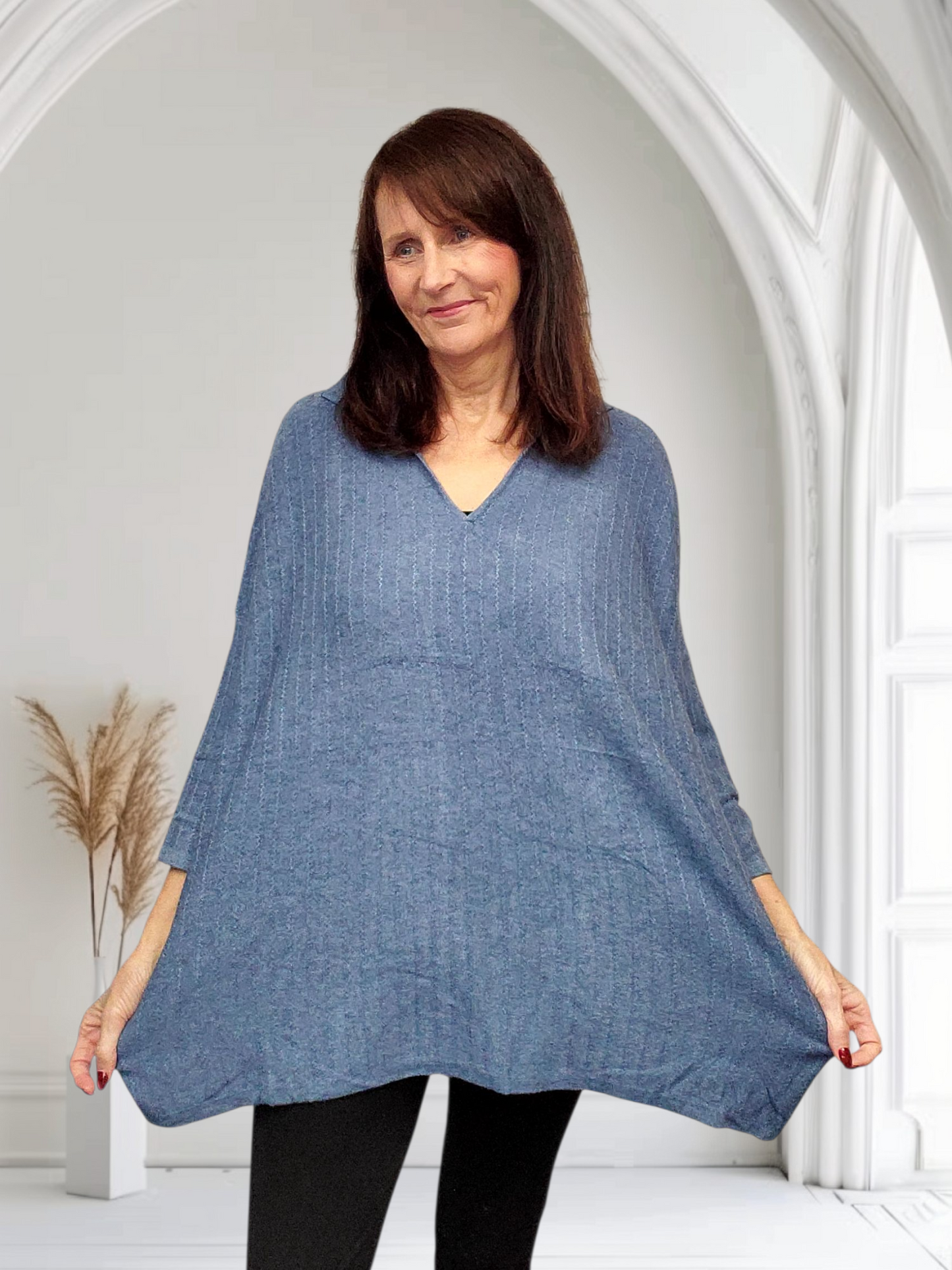 Freya Curvy Fit Collared Top – Stylish Plus Size Women’s Blouse, Onesize  14-22 - Couture Boutique