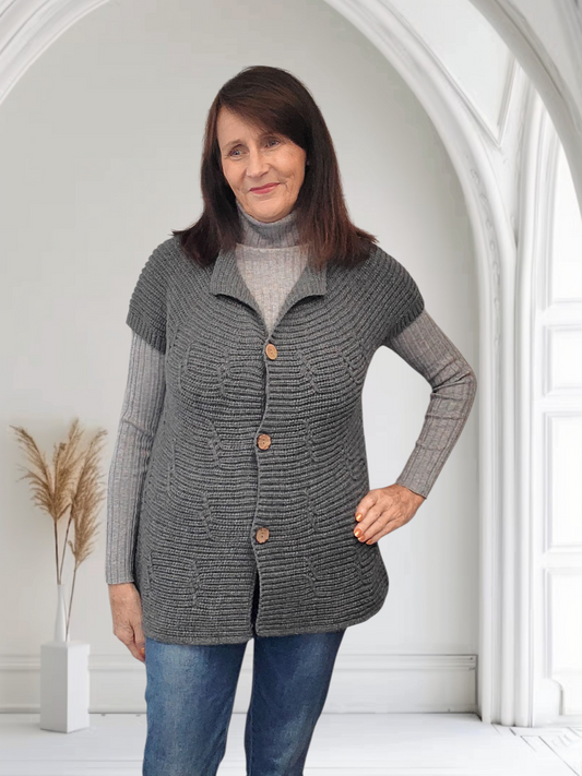 Amy Women’s Ribbed Knit Waistcoat Size 12/16