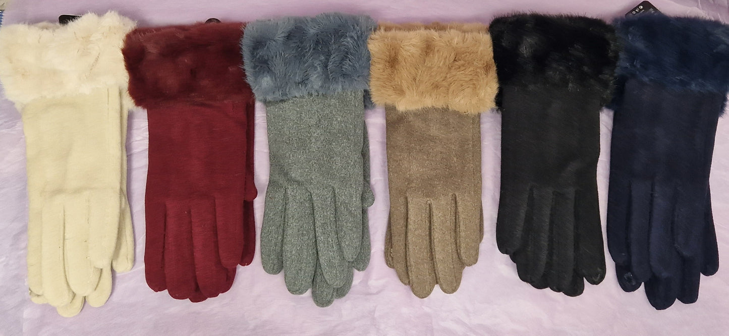 Ladies Gloves With Faux Fur Wrist