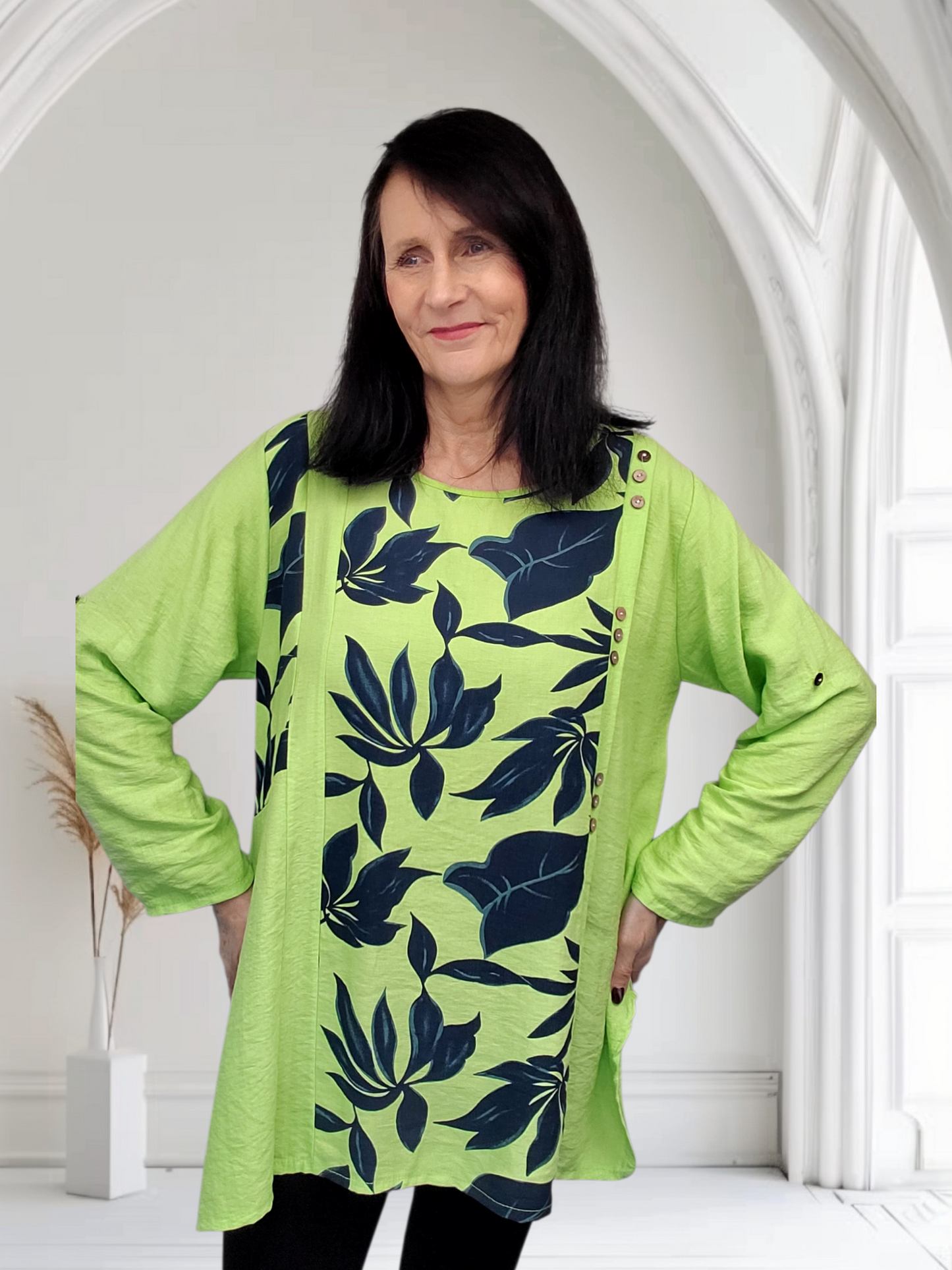 Crissy Leaf Top - Couture Boutique