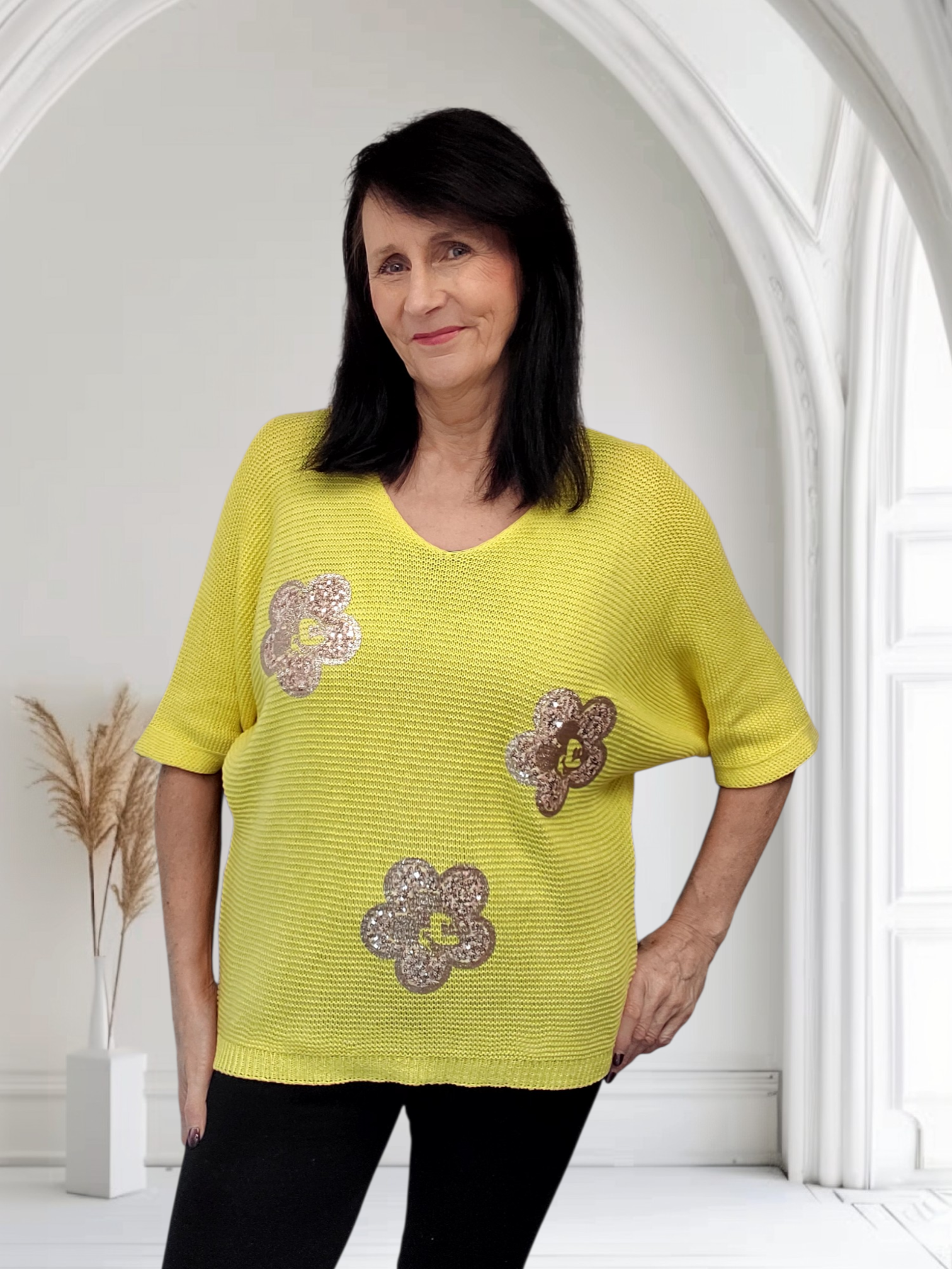 Daisy V Neck Lightweight Batwing Jumper - Couture Boutique