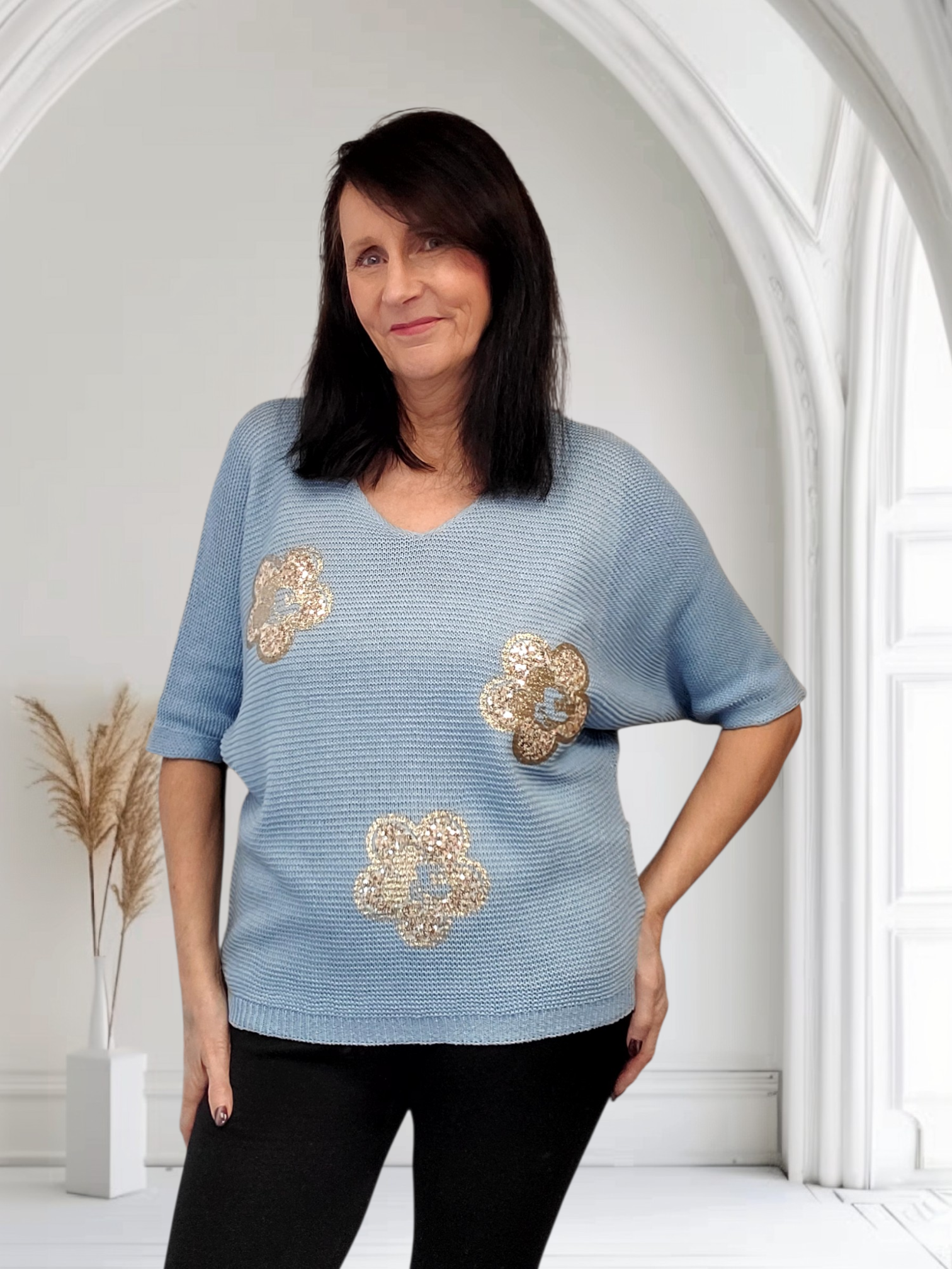Daisy V Neck Lightweight Batwing Jumper - Couture Boutique