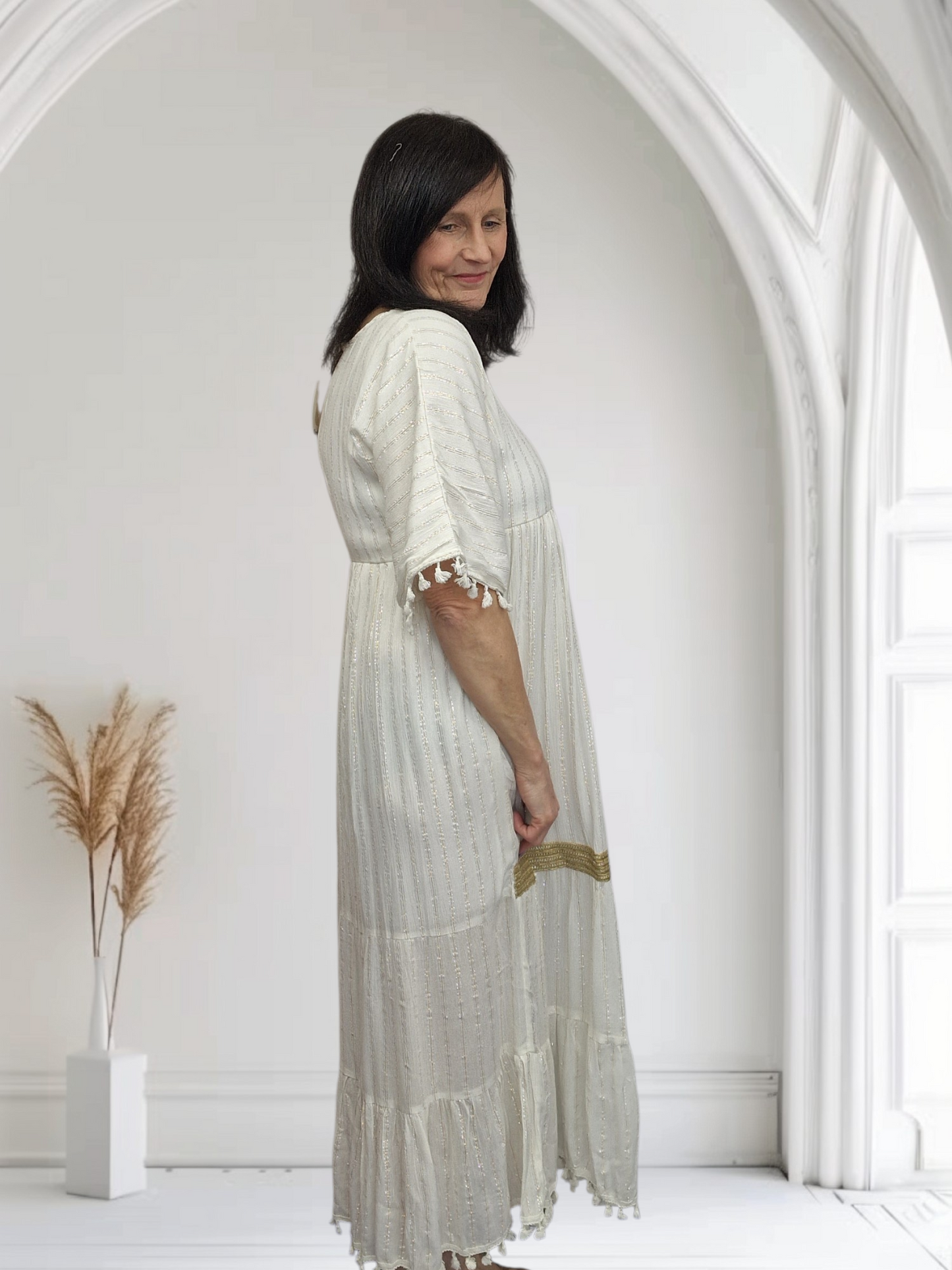Edna Flowy Boho Chic Maxi Dress