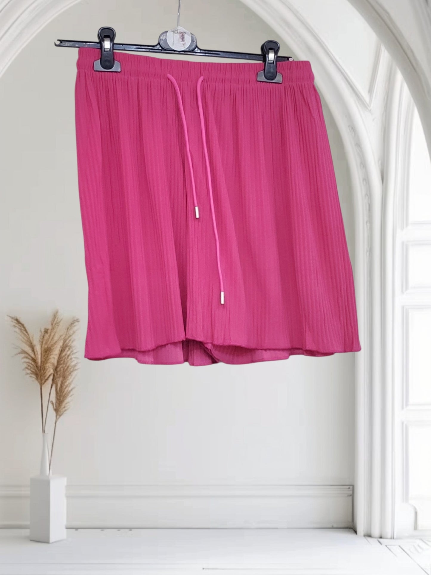 Pleated Drawstring Shorts | One Size Fits Up to UK 18 | Available in 10 Colours