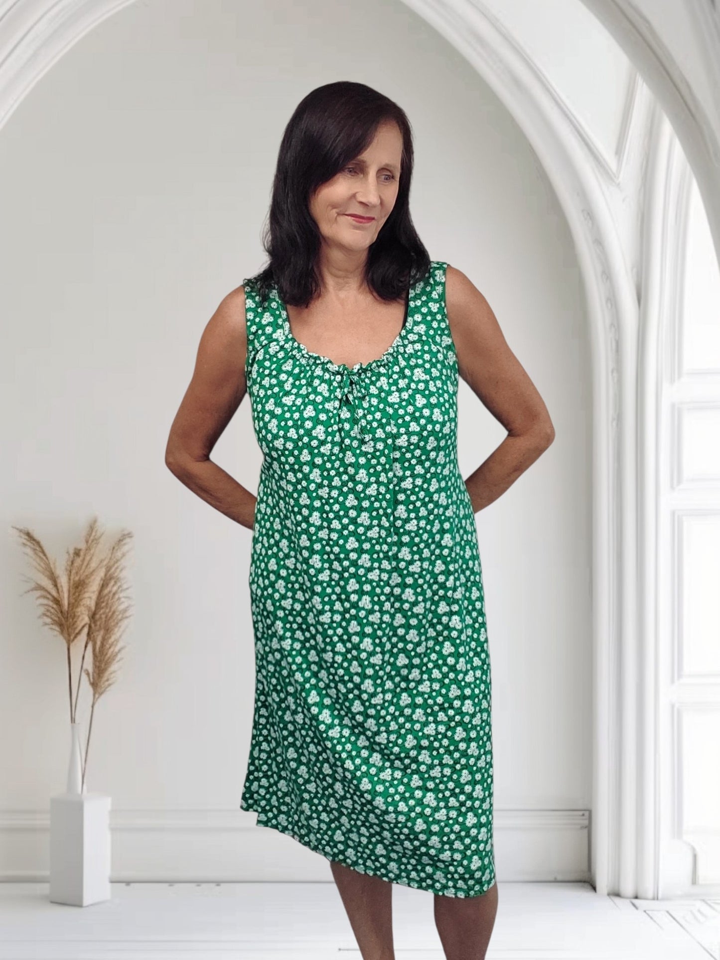 Ladies Ditsy Floral Sleeveless Summer Midi Dress-Poppy