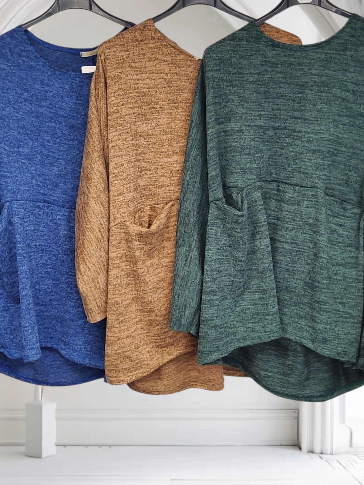 Ladies Marled Long Sleeve Top with Front Pocket- Mil