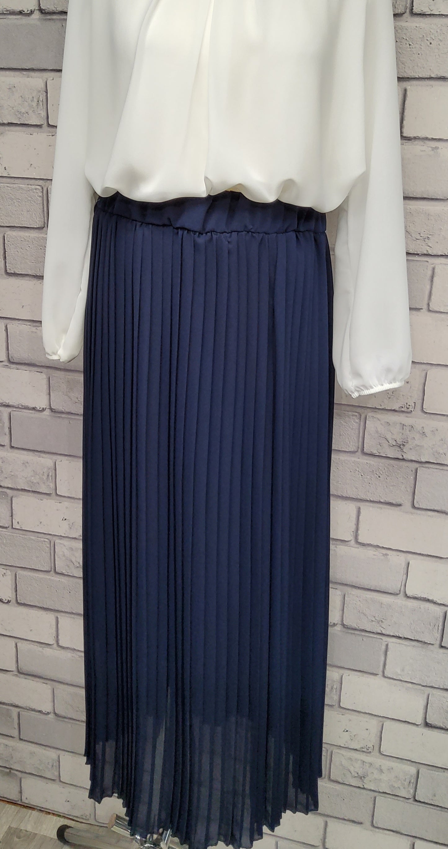 Jenny Pleat Maxi Skirt - Couture Boutique