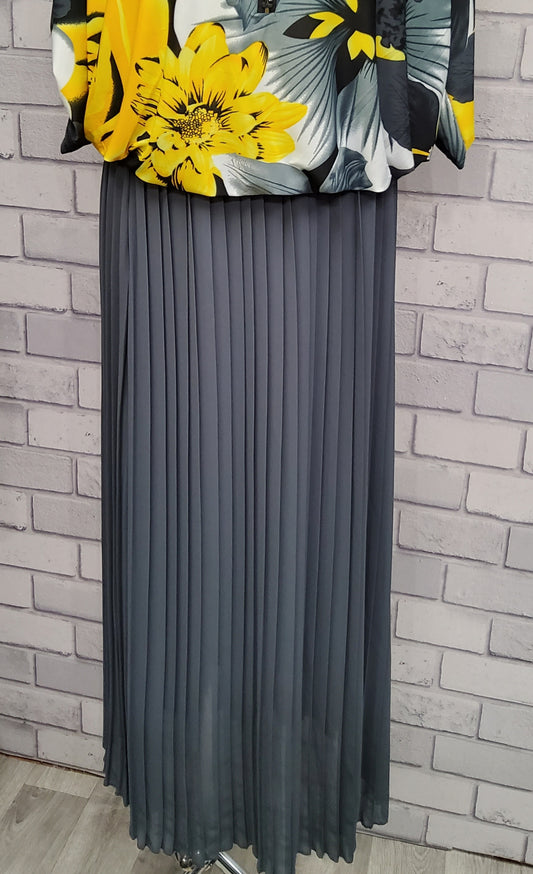 Jenny Pleat Maxi Skirt - Couture Boutique