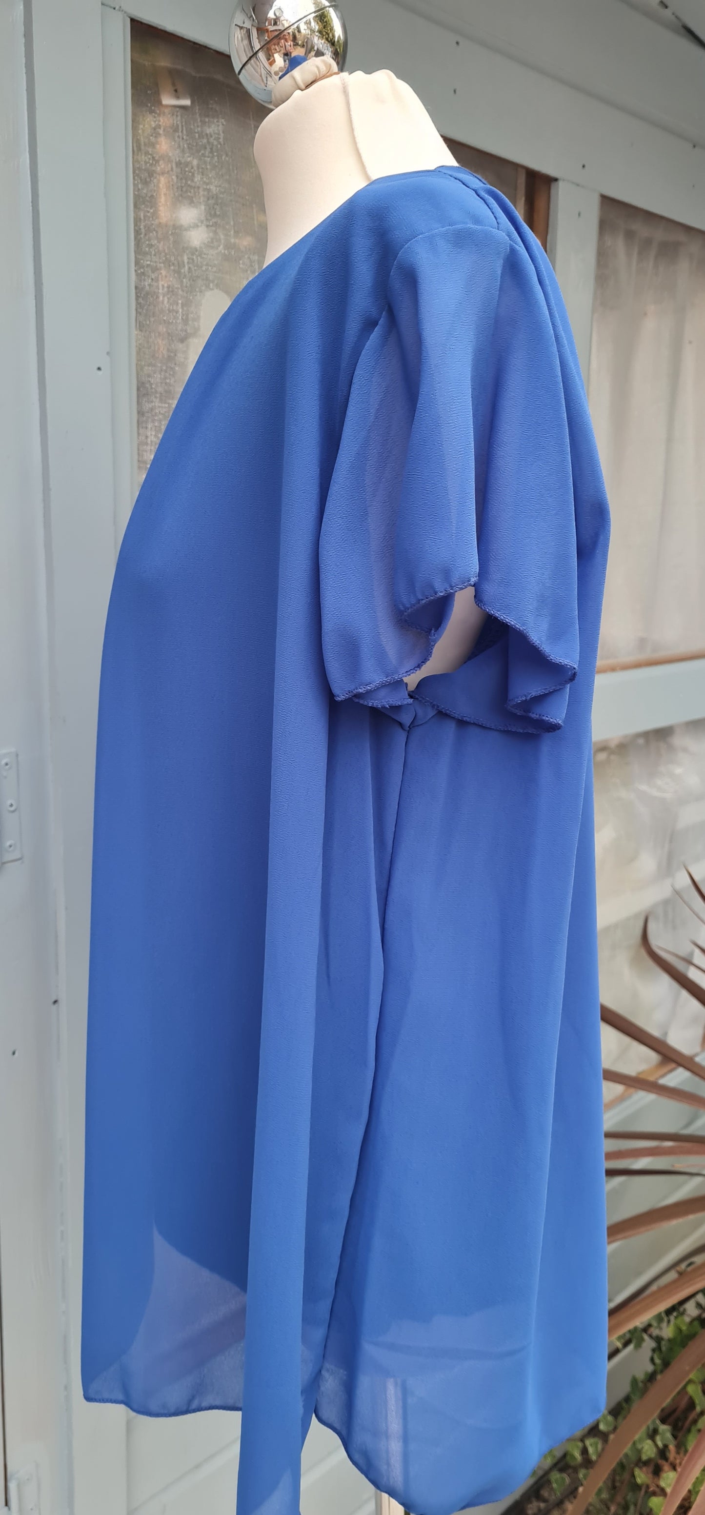 Alanna Chiffon Top With Gold Coloured Bar - Couture Boutique