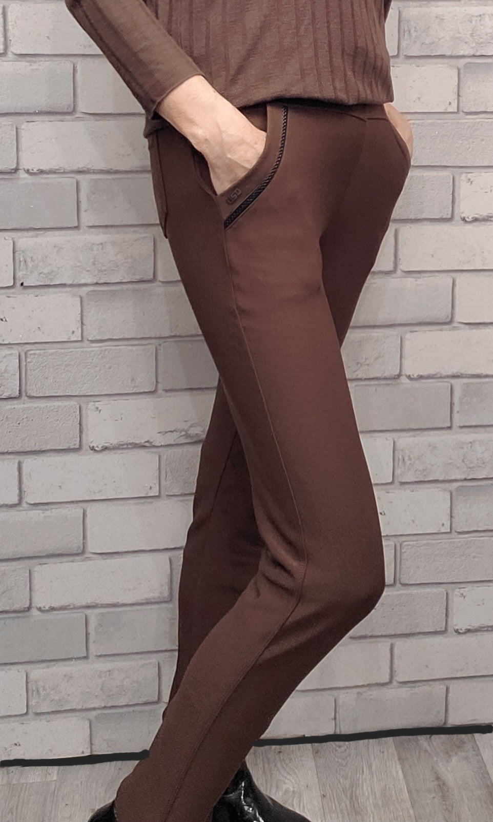 Chocolate  Jeggings With Pockets - Couture Boutique