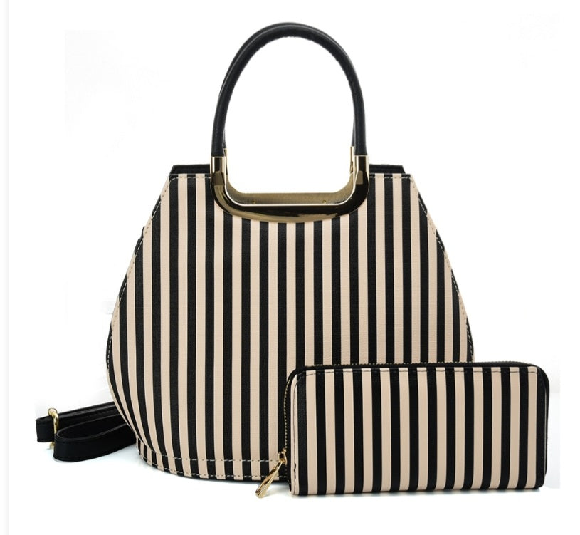 Handbag With Matching Purse - Couture Boutique